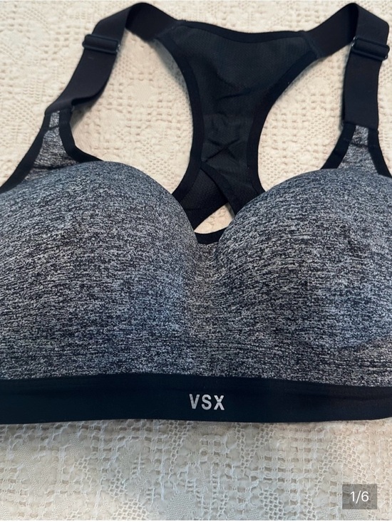 Victoria's Secret Other - Victoria's Secret VSX Sport Heathered Black & Gray Racerback Sports Bra 32C
